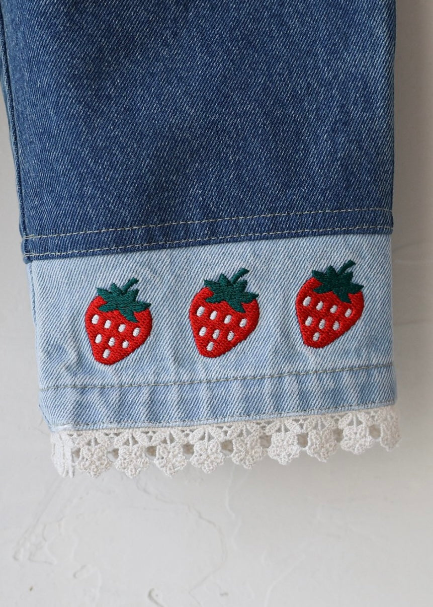 Strawberry Pants in 2/3Y