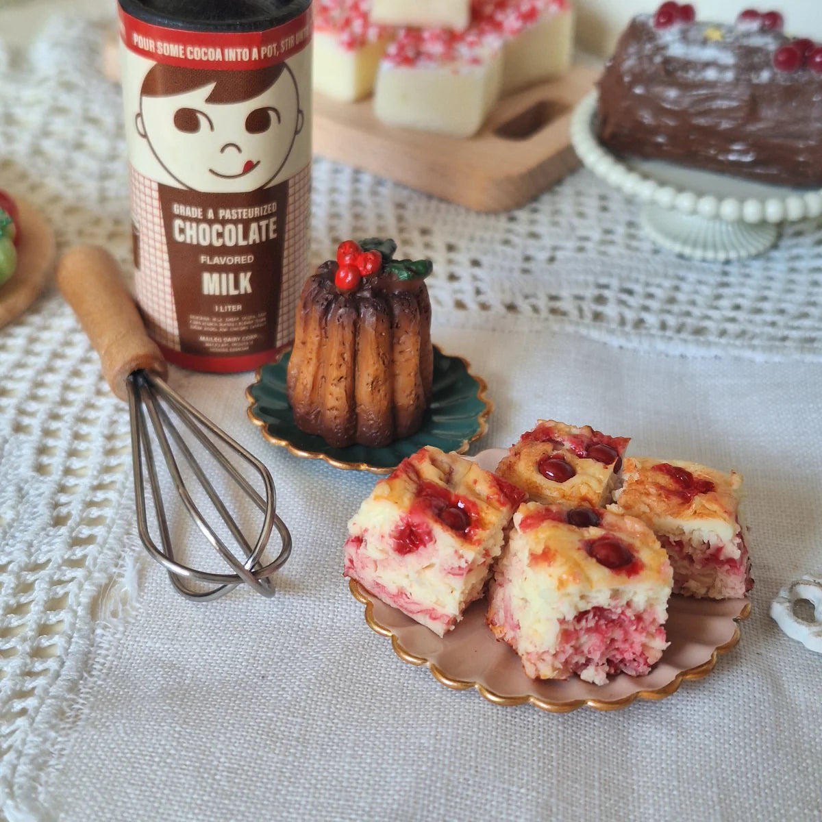 Miniature Cranberry Cake | Three Pieces