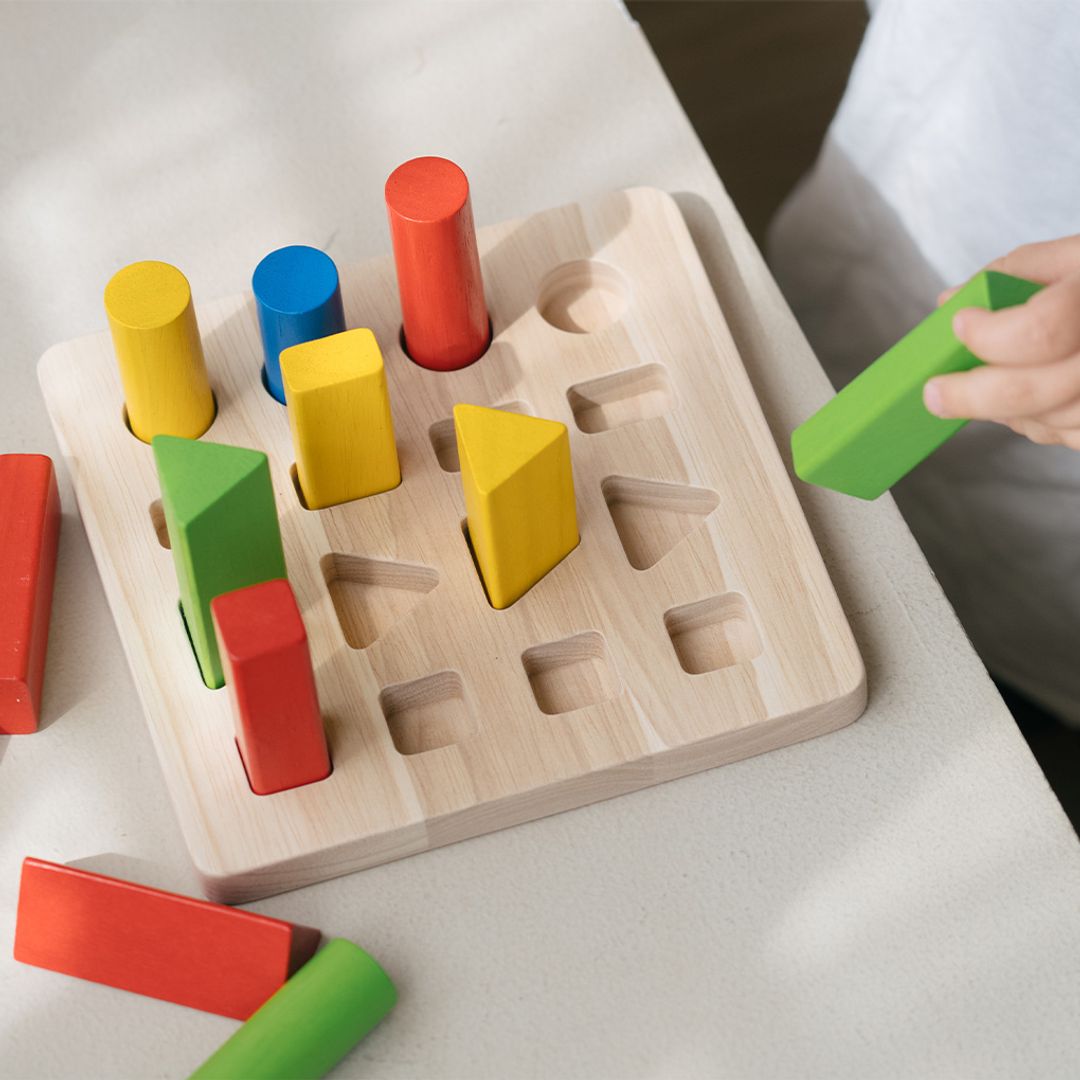 Geometric Peg Board