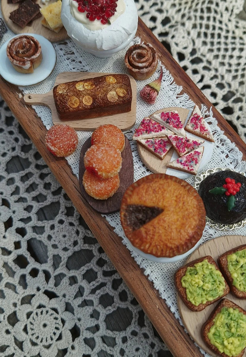 Pavlova with Pomegranate