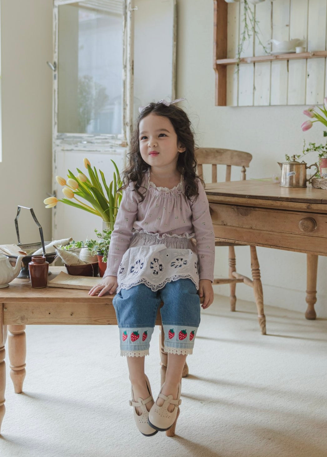 Strawberry Pants in 2/3Y