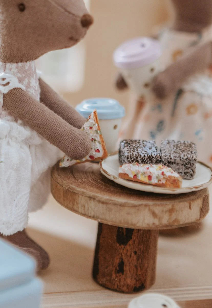 The T'roo-Blue Esky with Lamingtons | Rugaroo Doll Accessories